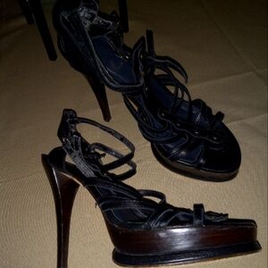 Stuart Weitzman Strappy Leather Sandals 6